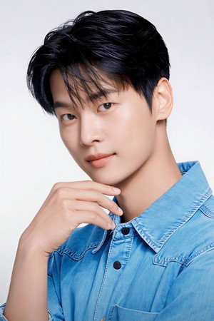 Cha Hak Yeon